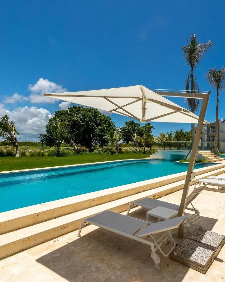 Unique Lake, Golf & Jacuzzi In Hard Rock Golf Pc Punta Cana Apartment